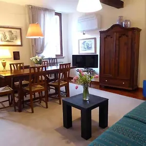 https://santamaria-apartment.hotelslidodijesolo.com